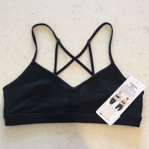 Alo Yoga Goddess bra